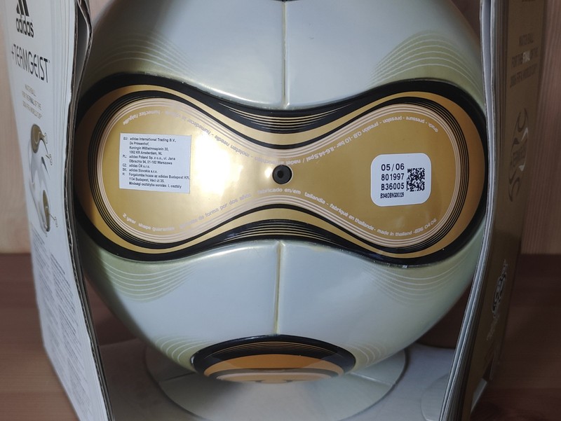 Adidas Teamgeist 2006 Final Print Gold Match Ball World Cup Match Ball Soccer gallery