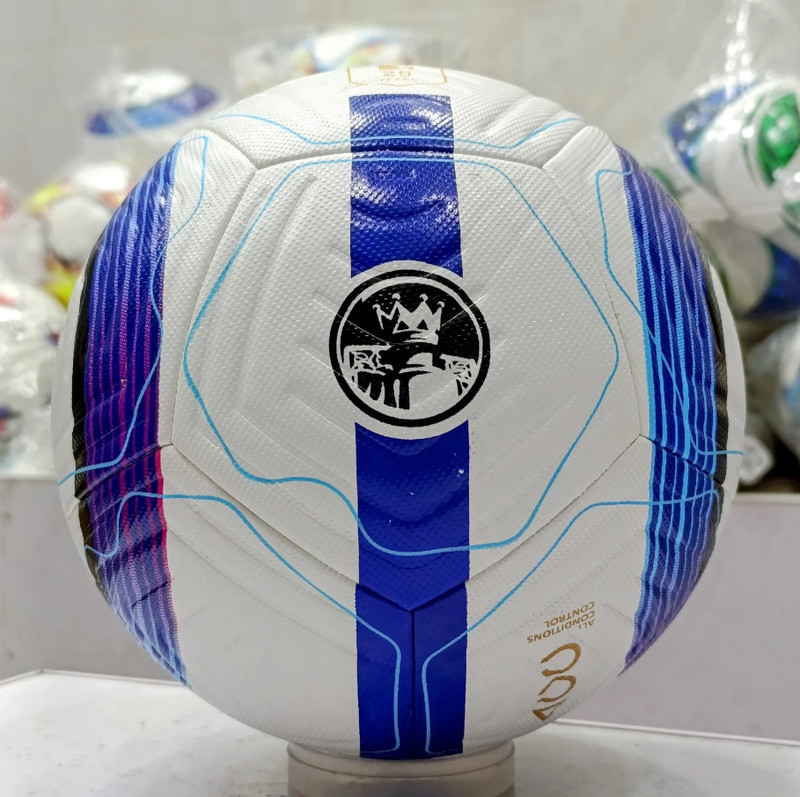 Lot of 8 RARE Nike Flight Premier League 2024/25 Official Soccer Ball Size 5 gallery