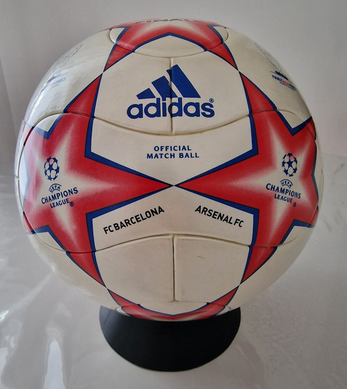 ADIDAS BALL FINAL UEFA CHAMPIONS LEAGUE PARIS 2006 FC BARCELONA - ARSENAL FC
