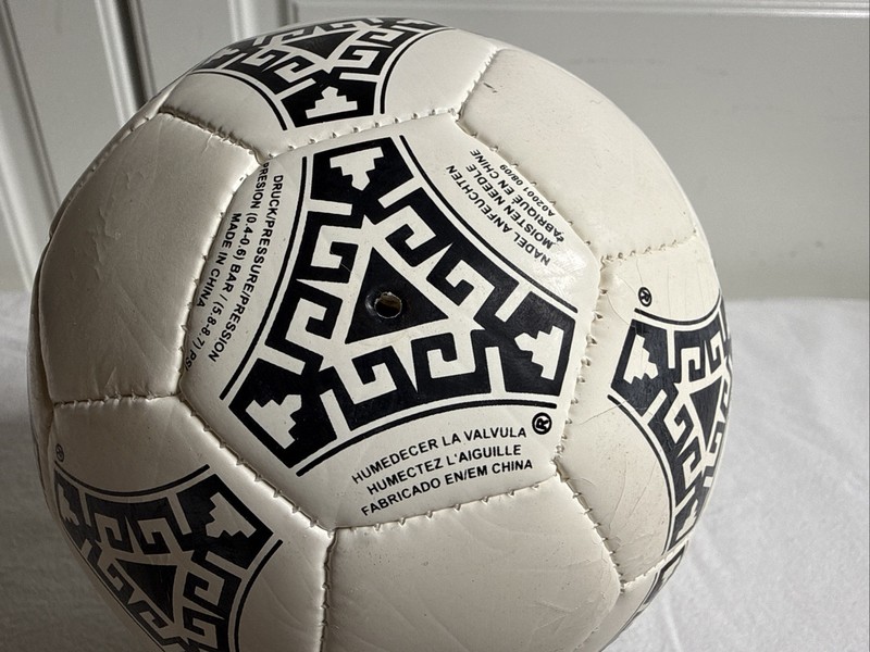Adidas Azteca Mini Ball FIFA World Cup 1986 Official Mini Ball gallery