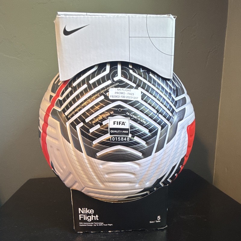 Nike Flight Size 5 Soccer Ball FIFA Quality Pro White/Black/Red FB2902-100