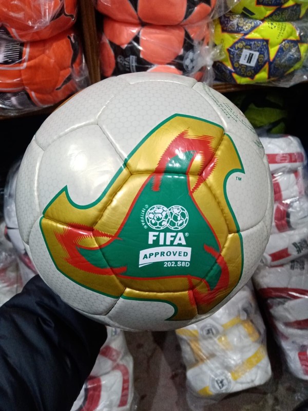 „Fevernova 2002 FIFA World Cup Style Official Match Soccer Ball – Rare Collectib