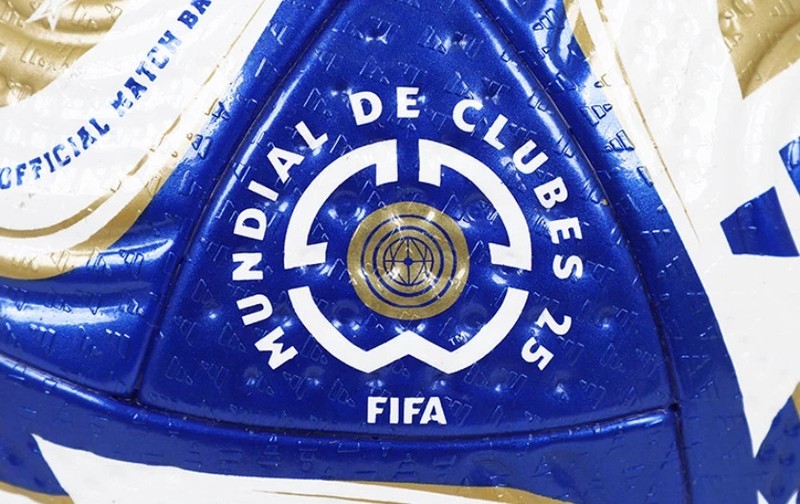 adidas Mundial de Clubes FIFA 25 Final Pro Ball Soccer Ball Sports Size 5 JN7371 gallery