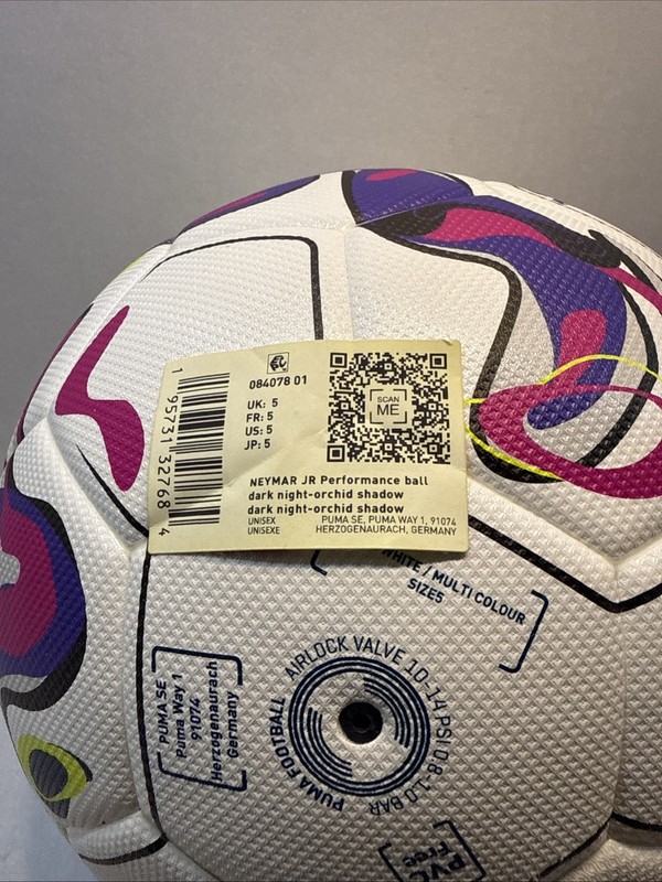 Puma Neymar JR Performance Ball White Soccer Way 1 084078 01 Size 5 NEW gallery