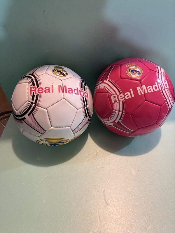 Soccer Balls Real Madrid CF Size 5 Lot of 2 Pink White Licensed Free Shipping gallery