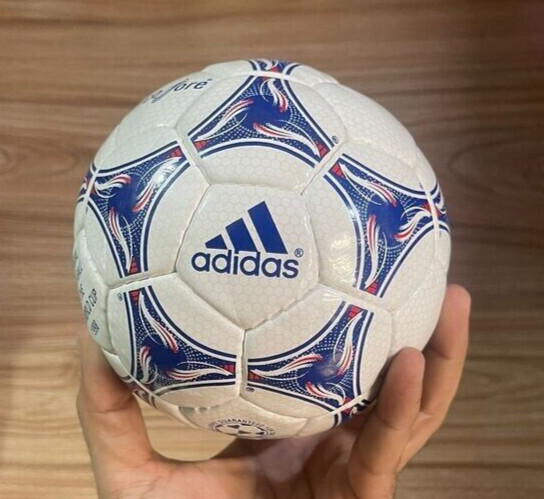 Adidas FIFA World Cup 1998 Tricolore Equipment France Match ball Size 1