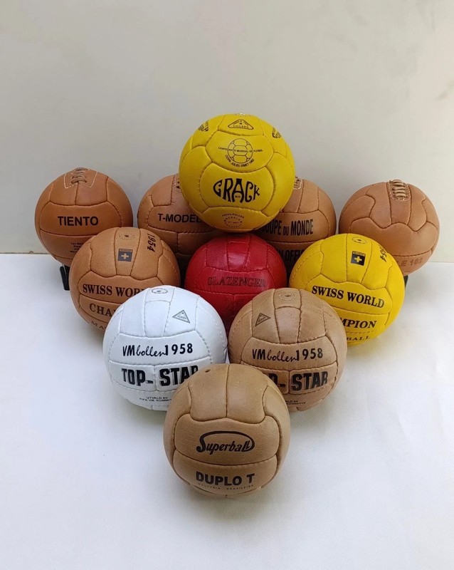 ​Historical FIFA World Cup Vintage Leather Mini Soccer Set 1930-1966 Size 1 11pc