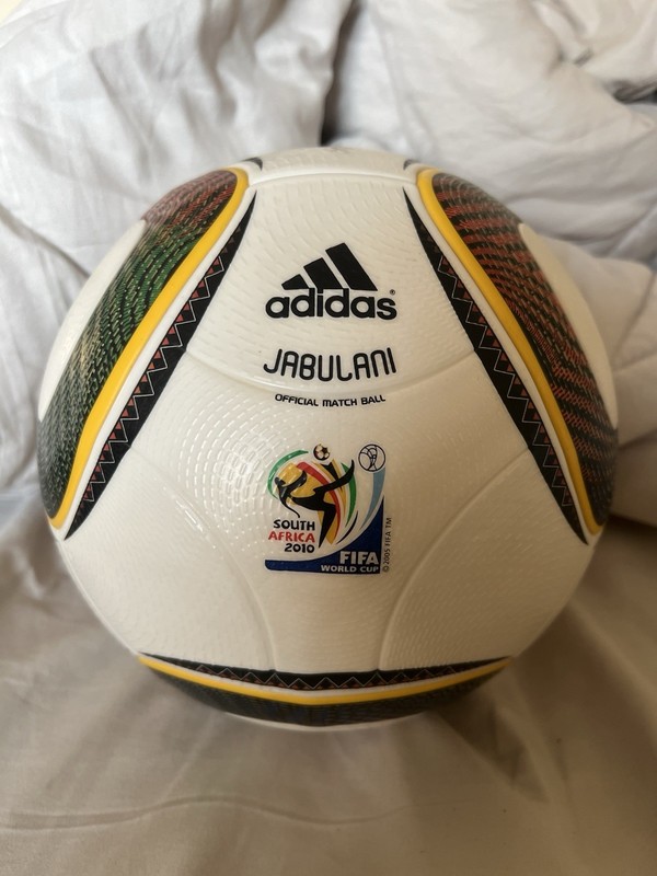 Adidas Jabulani Official Match Ball FIFA World Cup (2010) Soccer. *READ CAPTION