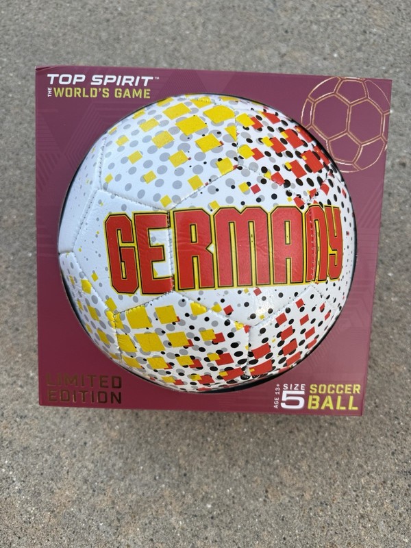 Top Spirit Worlds Game Limited Edition Soccer Ball- Brand New Size 5 „Germany“