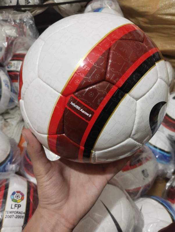 OFFICAL SOCCER MATCH BALL FOOTBALL T90 AEROW LFP TEMPORADE 2007- 2008 SIZE 5 gallery