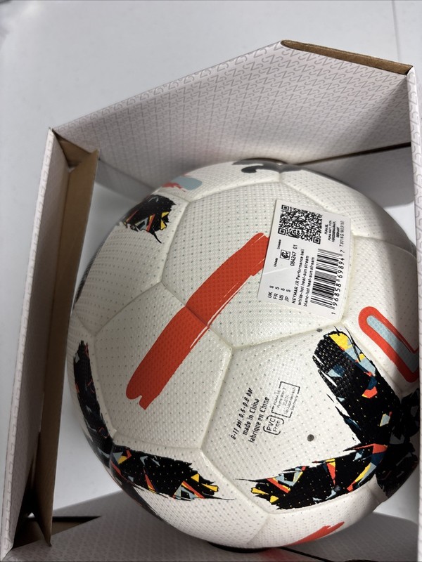 New Puma Performance Soccer Ball Neymar JR Size 5 Style 084427-01 gallery