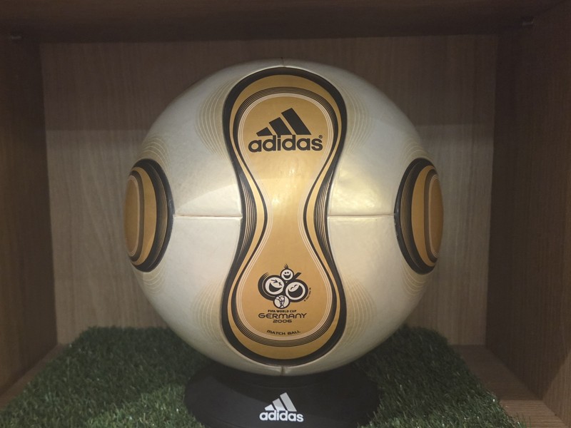 2006 World cup Teamgeist Berlin official match ball soccerball