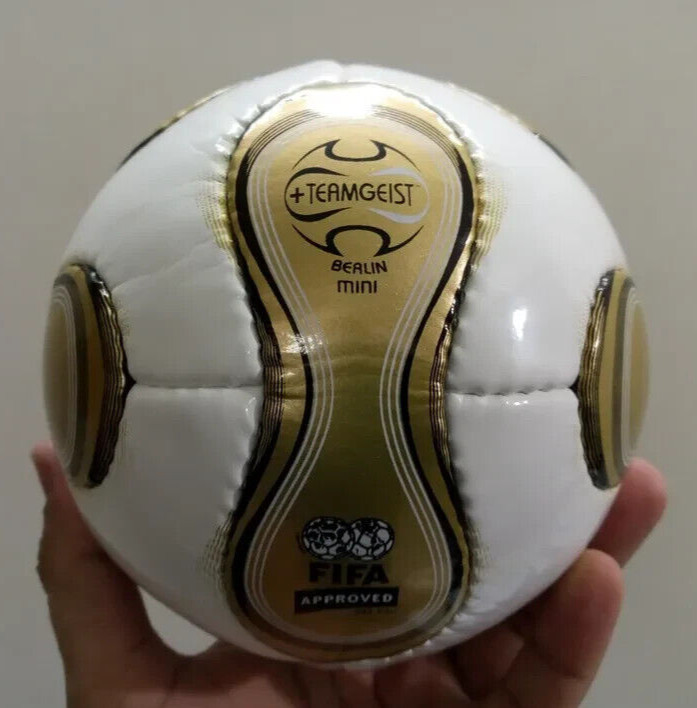 Adidas Teamgeist Mini Berlin Official Match Ball FIFA World Cup 2006 Size1 gallery