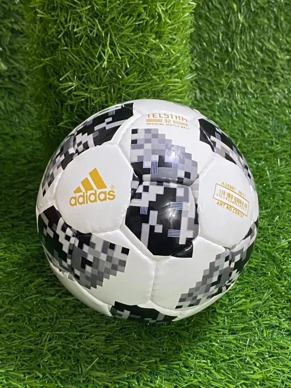 Adidas Historical Mini Balls Set 15 pcs World Cup 1970-2026 Collector Set Size 1 gallery