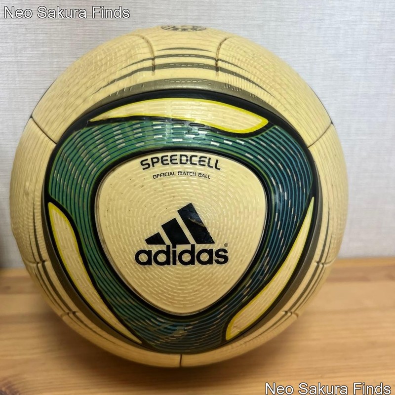 Speed Cell Size 5 Soccer Ball - Minor Yellowing, Used, No Leaks