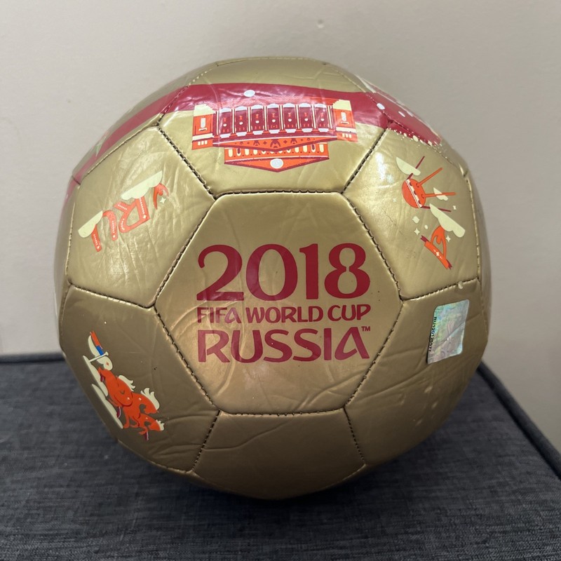 2018 FIFA World Cup Russia Official Licensed Soccer ball Gold