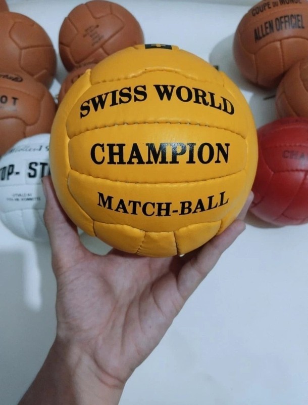 Adidas Historical Mini Balls Set 26 pcs World Cup 1930-2026 Collector Set Size1 gallery