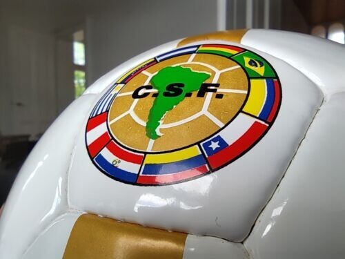 Golden Nike Total 90 Aerow Copa America 2004 Official Match Ball New Size 5 gallery