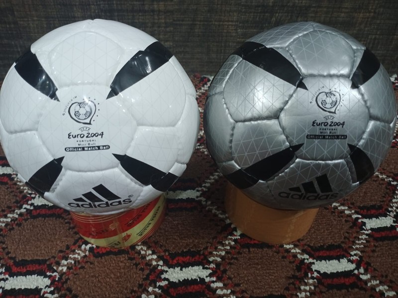 2X EURO Mini Ball 2004 PORTUGAL ROTEIRO OFFICIAL FIFA MATCH SOCCER BALL SIZE 1