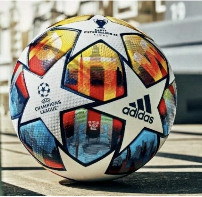 ADIDAS UEFA CHAMPIONS LEAGUE SOCCER BALL ST PETE SIZE 5