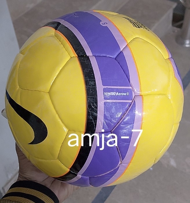 Nike New T90 Rare Aerow Premier League 2006-2007 Soccer is nice game ball Size 5 gallery