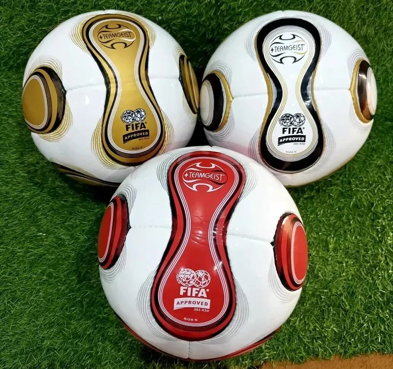 Adidas Teamgeist Berlin Final Match Ball FIFA World Cup Germany 2006 Ball Size 5 gallery
