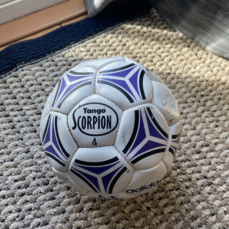 ADIDAS SOCCER FOOTBALL FIFA SCORPION TANGO TRICOLOR RARE 4