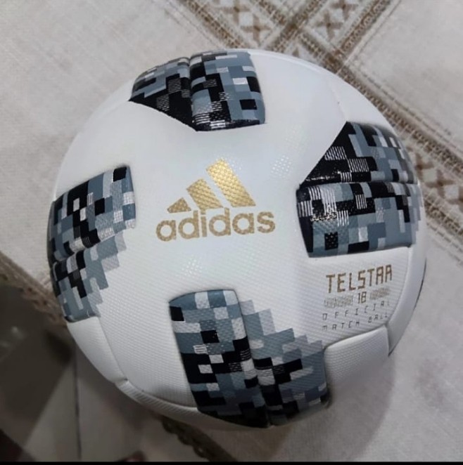 ADIDAS Telstar 18 Official FIFA World Cup 2018 Russia Soccer Match ball Size 5