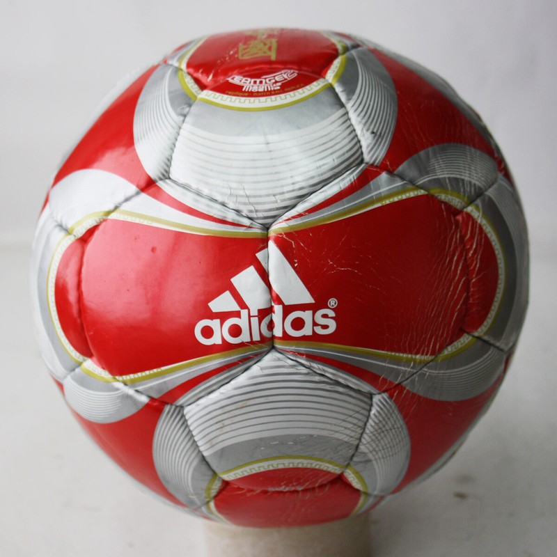 ADIDAS TEAMGEIST MAGNUS MOENIA OFFICIAL MATCH BALL REPLICA OLYMPICS 2008 CHINA !