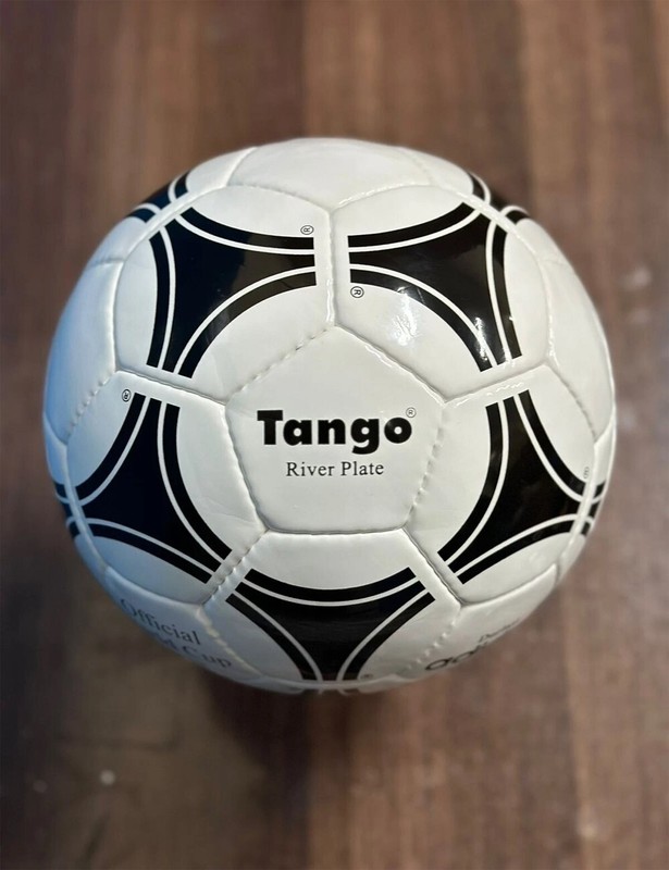 ADIDAS DURLAST TANGO RIVER PLATE FIFA World Cup 1978 Soccer Match Ball Size 5