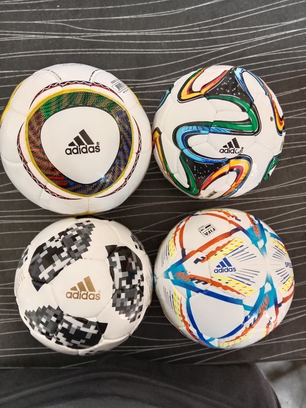 23 Pcs Mini Soccer Ball Set – Small Size Football gallery