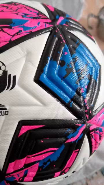 Professional Seamless PU Soccer Ball Official Size 5 Thermally Bonded Football gallery