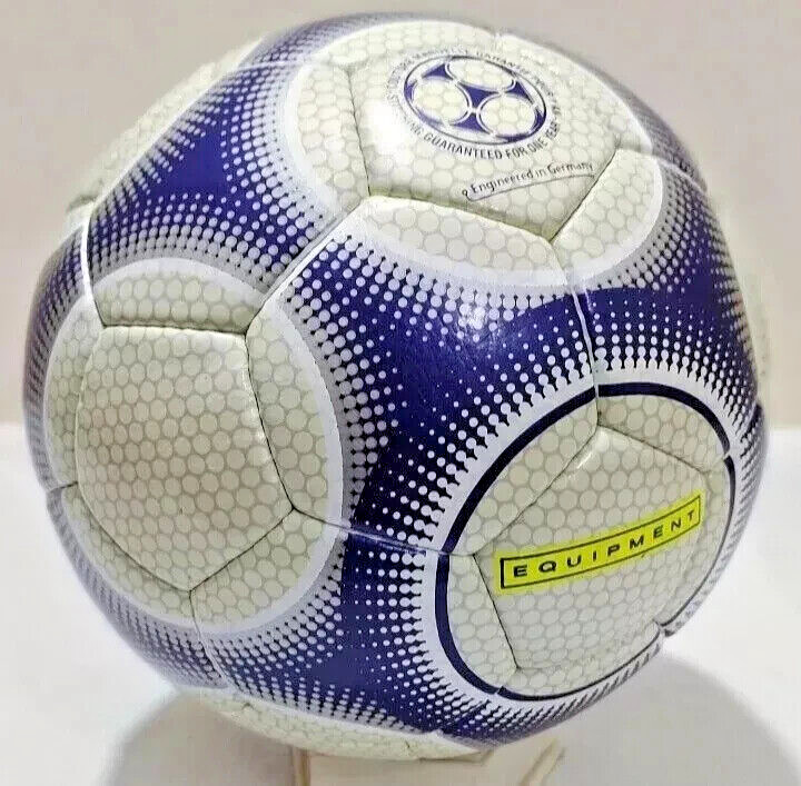 ADIDAS OFFICIAL MATCH BALL | TERRESTRA UEFA EURO 2000 MATCH BALL SIZE 5 gallery