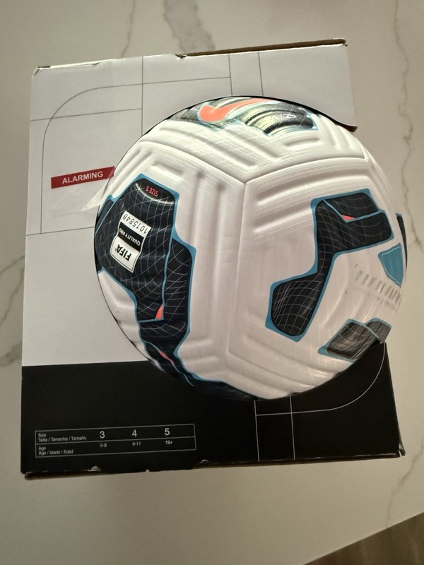 Nike Flight Soccer Ball Size 5 White/Black/Blue AerowSculpt BNIB 100% Authentic! gallery