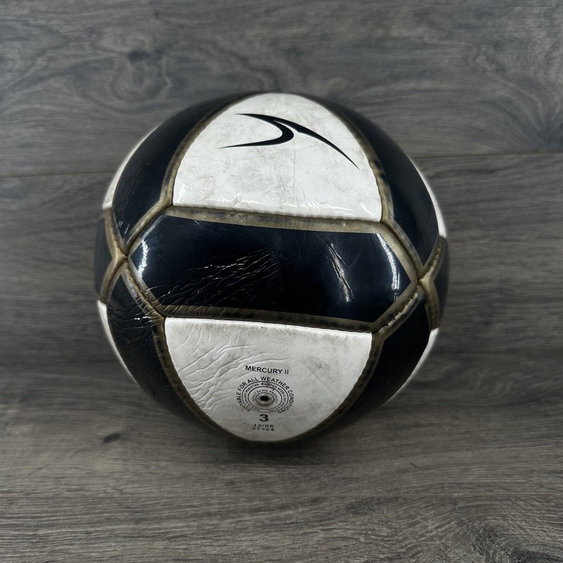 Score Mercury II Soccer Ball Size 3 Black White 2006 Y2K 41324