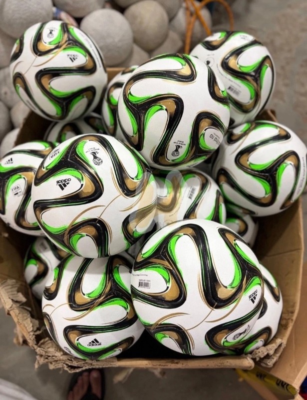 Adidas Brazuca Final Rio FIFA World Cup Brazil 2014 Match Ball Size 5 Lot of 10