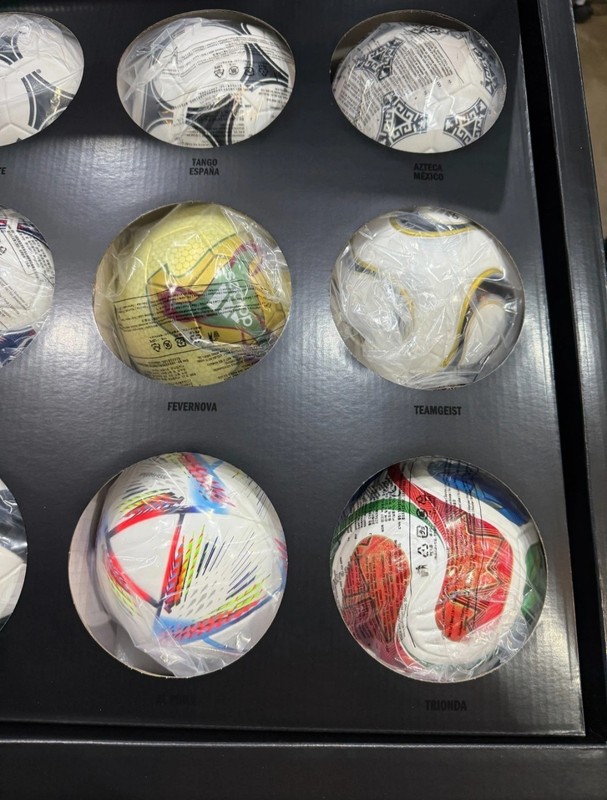 FIFA WORLD CUP HISTORICAL MINI SOCCER BALL SET FIFA WORD CUP 1970-26 SIZE 1 gallery