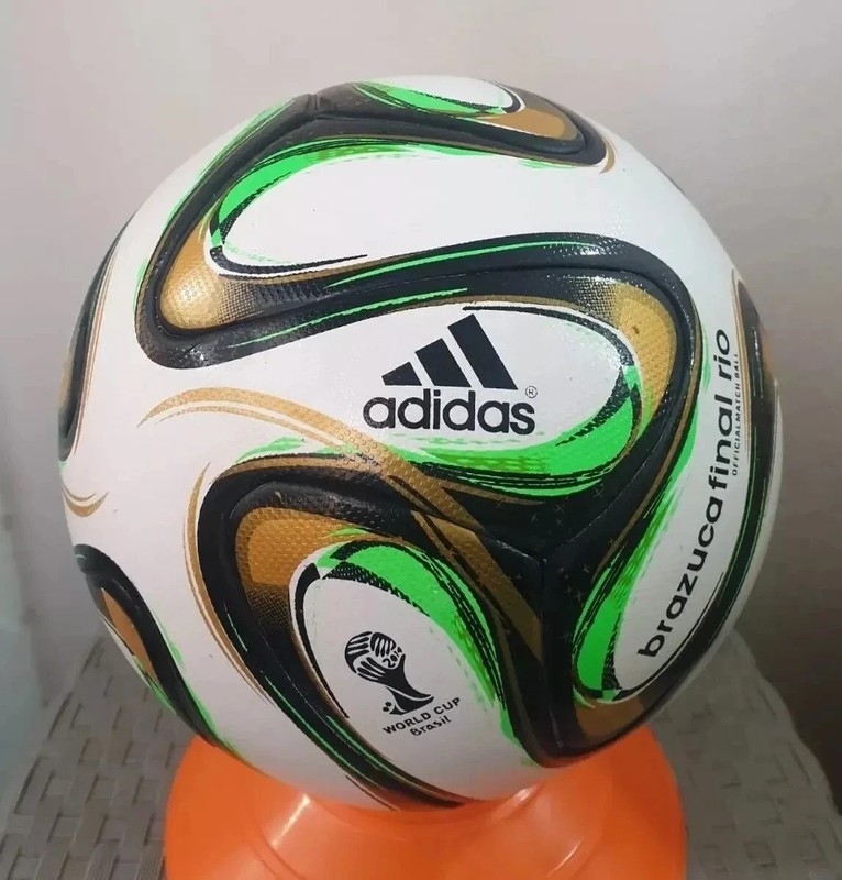 Adidas Brazuca Final Rio FIFA World Cup 2014 Official Match Ball soccer ball