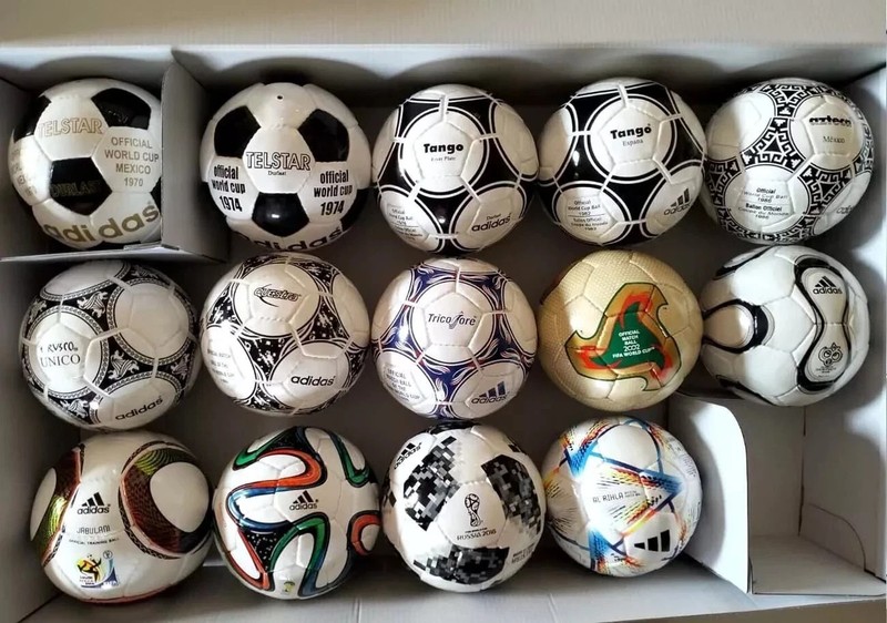 HISTORICAL MINI BALL, SET OF 14 PCS FIFA WORLD CUP 1970 TO 2022 SIZE 1