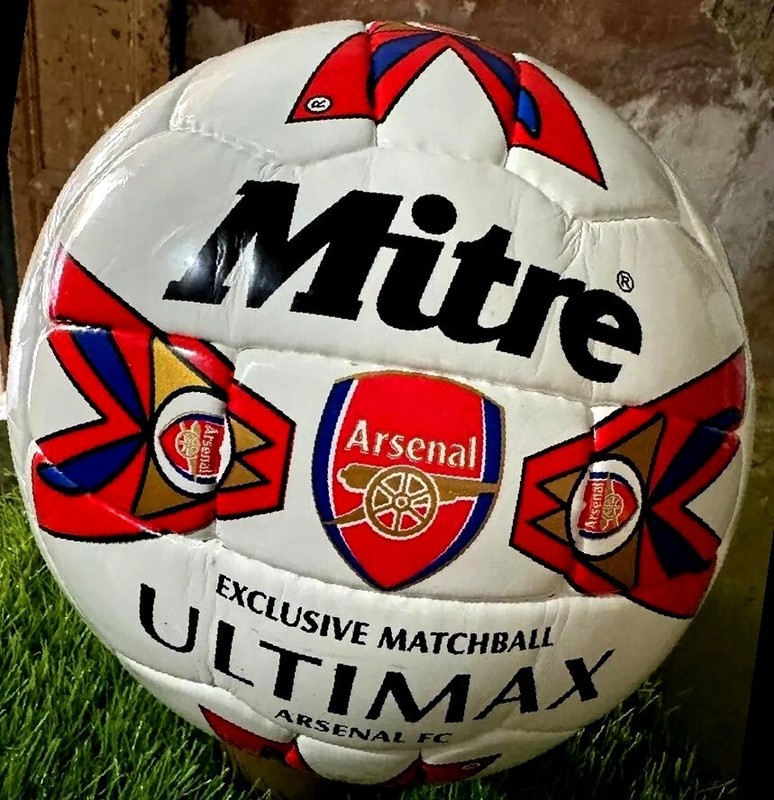 MITRE EXCLUSIVE Match Ball ULTIMAX ARSENAL FC Premier League size 5 gallery