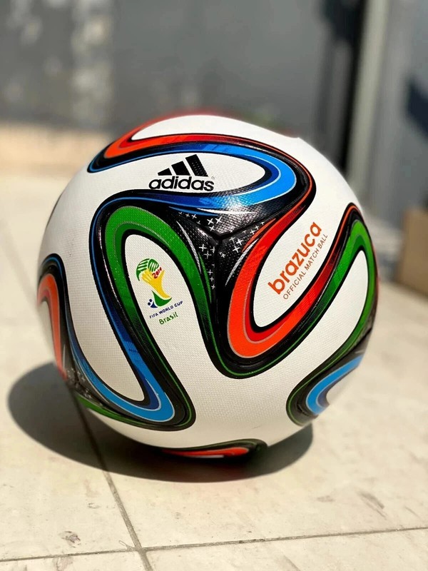 Brazuca 2014 Brazil FIFA World Cup Official Match Ball Thermal Soccer Size 5 gallery