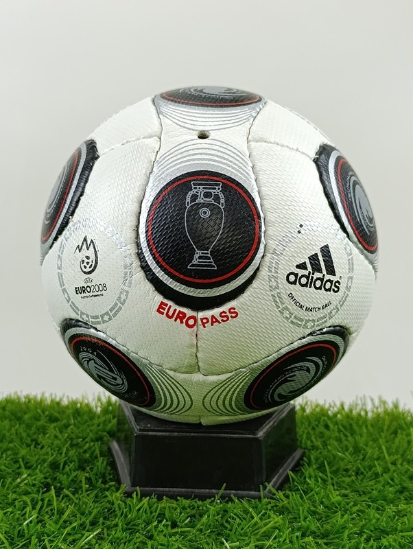 Mini EuroPass UEFA 2008 Austria/Switzerland adidas Size 1 Soccer Ball