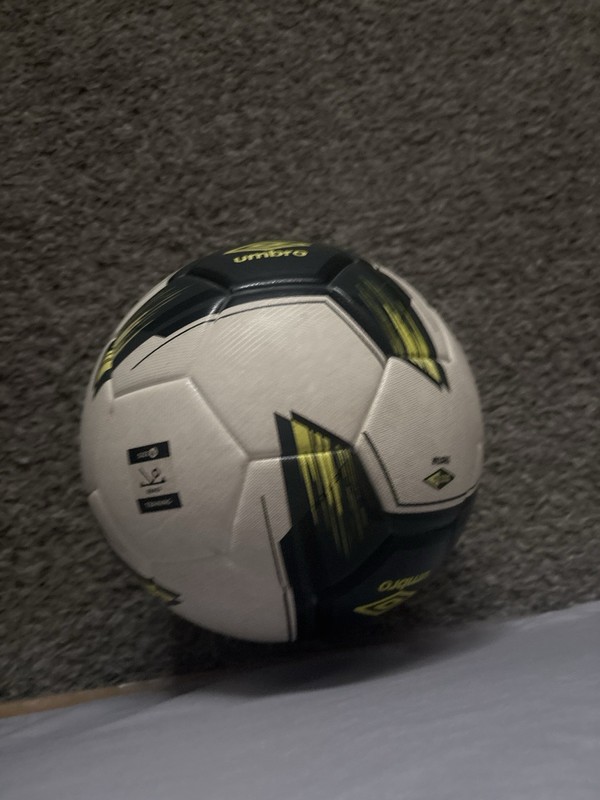 Umbro Pivot Size 3 Soccer Ball Grass Training Yellow Black