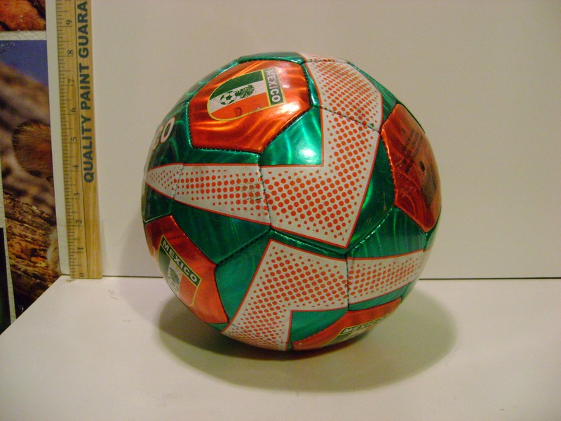 MEXICO Green White & Red Small Soccer Ball for kids Official Size 2 gallery