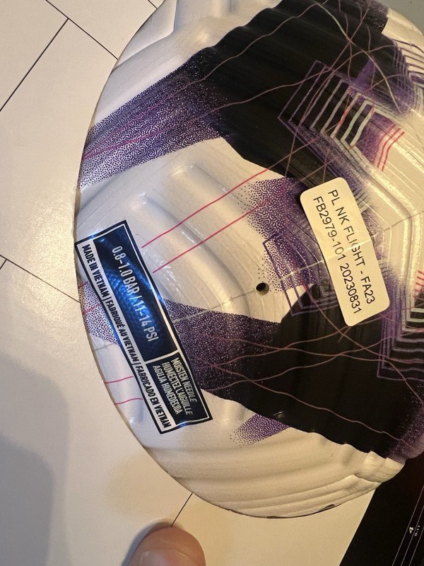 Nike Flight English Premier League Fifa Quality Pro Match Soccer Ball Size 5 gallery
