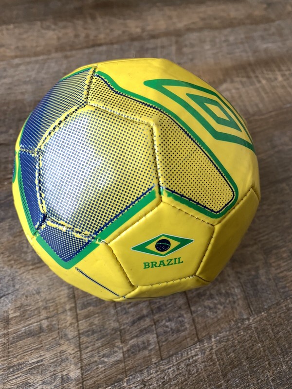 Umbro Size 1 Soccer Ball Brazil Yellow/Green Pattern Official Mini Ball RARE