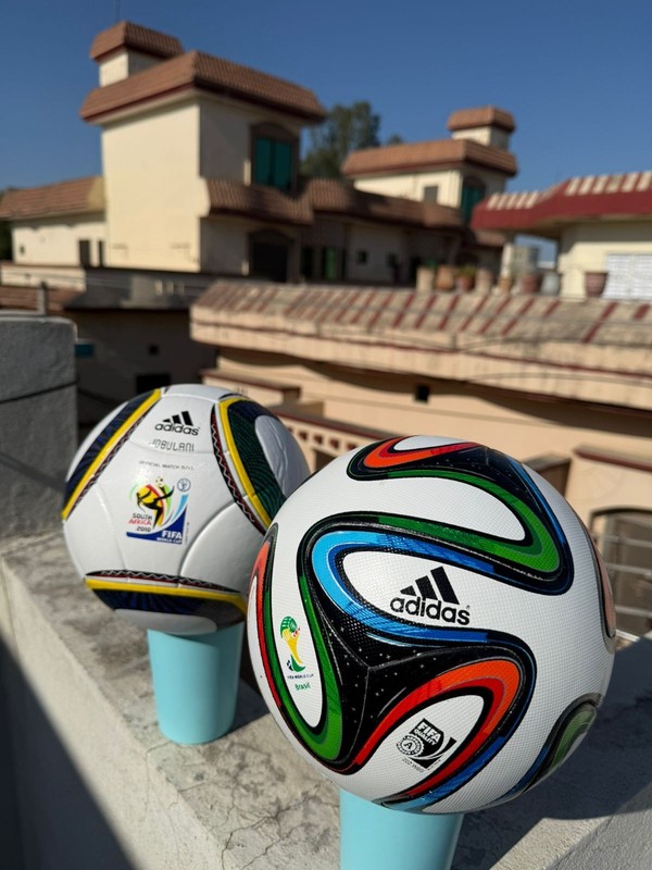 Adidas Brazuca 2014 + Jabulani 2010 Match Soccer Balls – Size 5 USA gallery