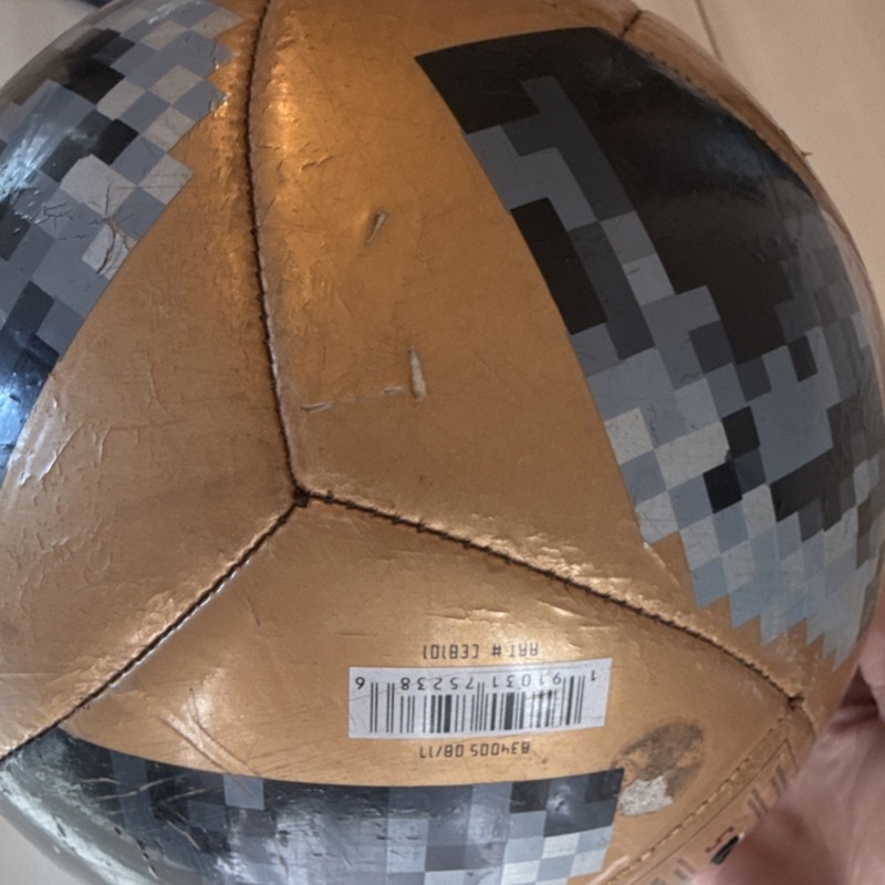 adidas Telstar 18 Glider Gold FIFA Russia 2018 Soccer Ball Size 5 gallery
