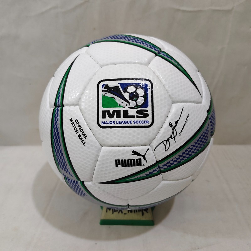 *Rare* Puma MLS Soccer – OMB – Major Soccer League 2003 – 2004 – Size 5