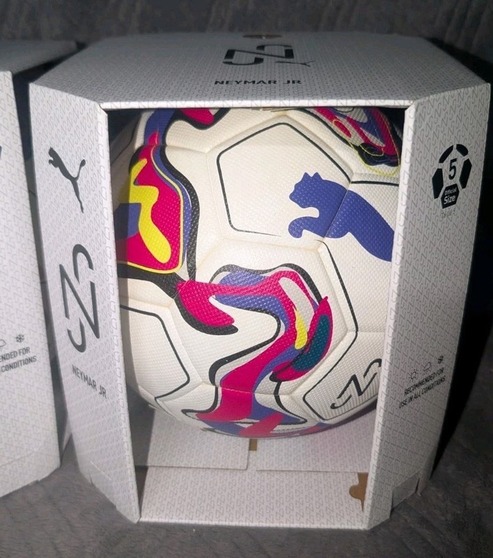 Puma Neymar JR Performance Ball White Soccer Way 1 084078 01 Size 5 NEW SET (2) gallery